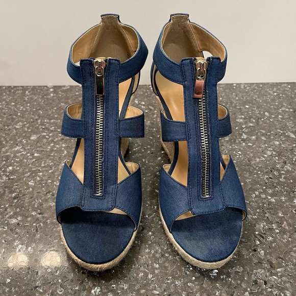 Expression sz 9 Leyah Platform Wedge Sandals - Picture 10 of 10